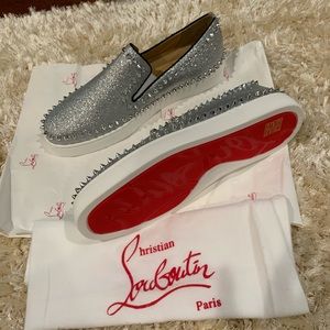 Christian Louboutin silver pik boat men’s flat